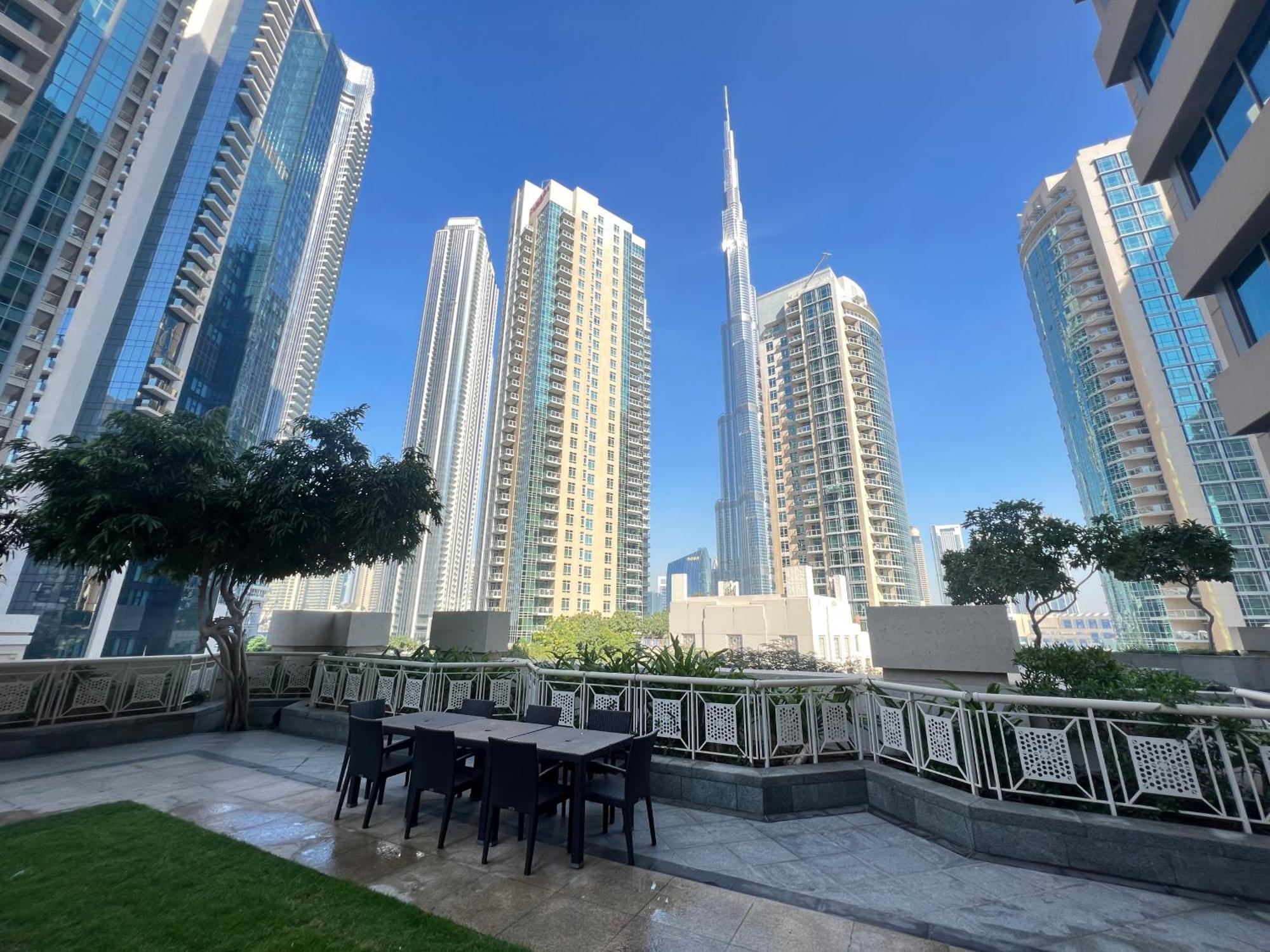 Prestige Living 2Br With Full Burj Khalifa And Fountain View By Auberge Ντουμπάι Εξωτερικό φωτογραφία